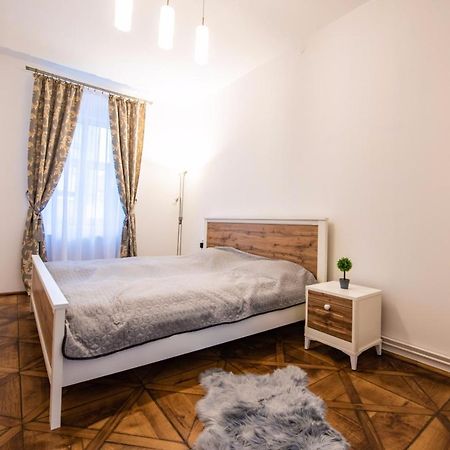 סיביו Apartment Amalia מראה חיצוני תמונה